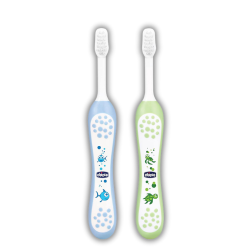 Chicco Baby Manual Toothbrush For Infants (6M-36M), Set Of 2|Extra Soft Tapered Bristles Ideal For Milk Teeth|Bpa Free (Blue, Green)